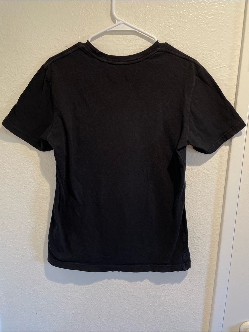 GUESS Los Angeles Mens Small T Shirt Black White Outline Graphic Logo Tee - Picture 6 of 7